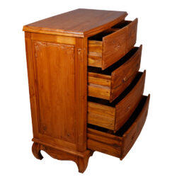 Chest of Drawers 16