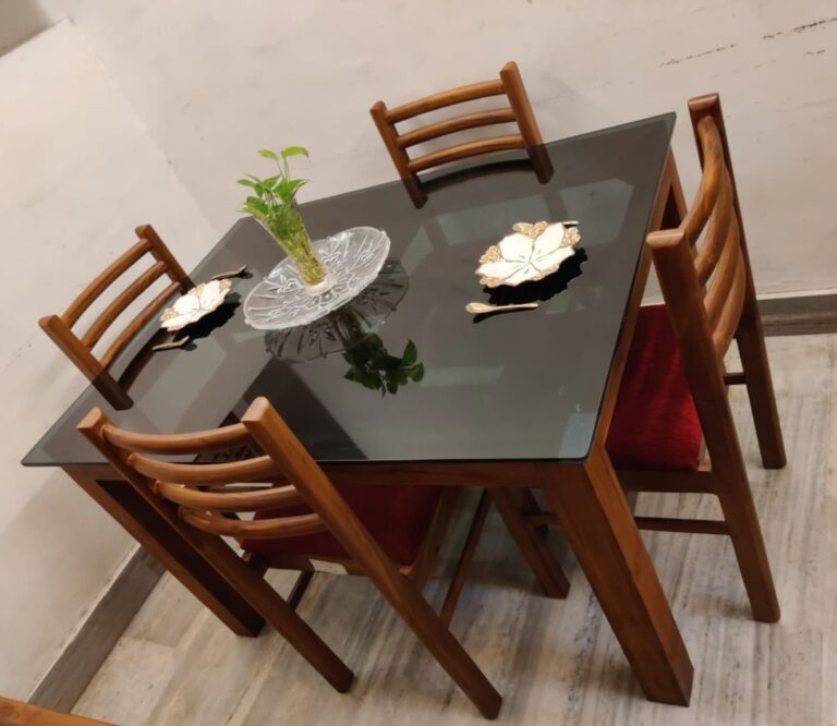 Dining Table 4 Seater With Glass Top in Teak Wood