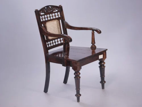 Heritage Chair with Plank Seat in Rosewood