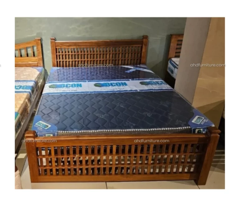 Grill King Size Bed in Teak Wood