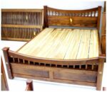Cot N4 King Size Bed in Teak Wood
