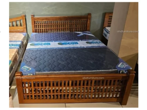 Grill King Size Bed in Mahogany Wood