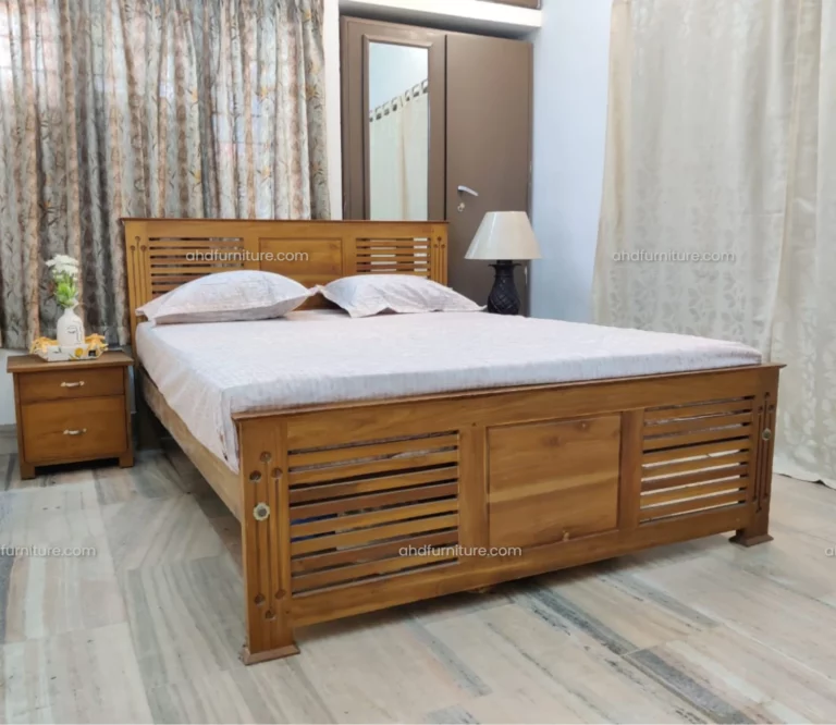 N5 Queen Size Bed in Mahogany Wood