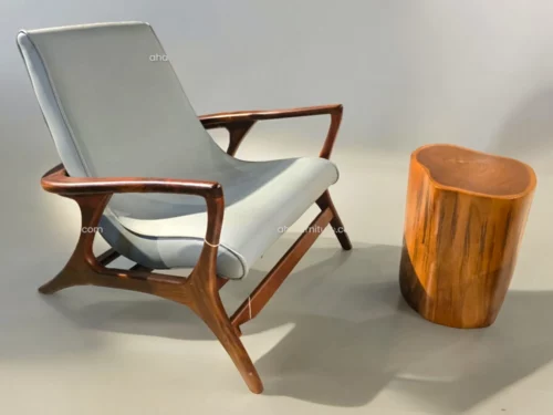 Neo Arm Chair In Teak Wood