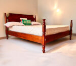 Leeds Queen Size Poster Cot In Mahogany - Image 4