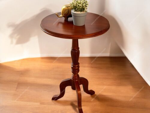 Vintage 3 Leg Round Side Table In Wood