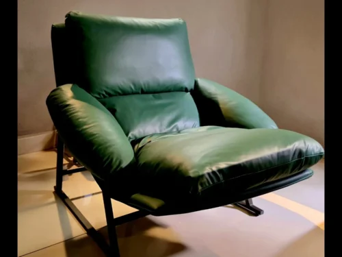 Modern Luxury Easy Chair, Metal frame, Foam Backrest, Hand Rest